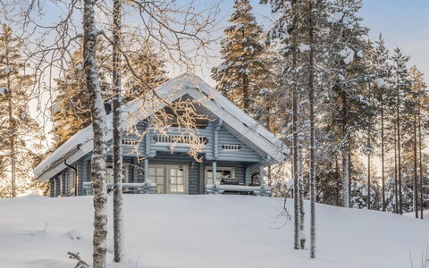 Puljunharju: Landdistrikt, Hill Station, Landsby, Bjergkæde, Dal, Bjerglandsby, Alps, Eco Hotel, Altan, Hotel
