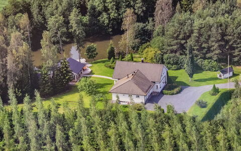 Villa Jokiranta: Træ, Sommerhus, Hjem, Bjælkehytte, Tømmer, Sidespor, Hårdttræ, Naturmateriale, Garden Bygninger, Hytte