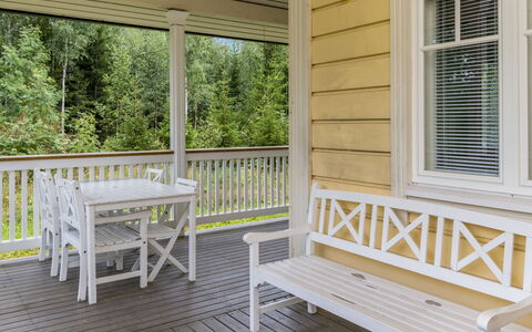 Hongantaka: Træ, Sommerhus, Hjem, Bjælkehytte, Tømmer, Sidespor, Hårdttræ, Naturmateriale, Garden Bygninger, Hytte