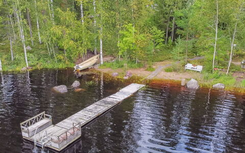 Kivilahti: Møbel, Indretning, Gulvbelægning, Etage, Bord, Loft, Køkken & Spisebord, Belysning, Stol, Hjem