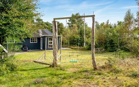 Niyazi - 770M from the Sea: Land Lot, Have, Skygge, Backyard, Lawn, Landscaping, Garden Bygninger, Gård, Parkere, Woodland