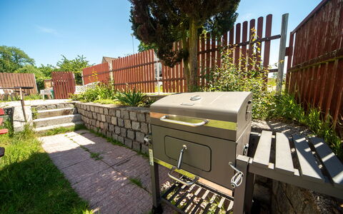 Filip: Have, Backyard, Lawn, Gård, Landscaping, Udendørs Møbler, Gårdsplads, Parkere, Gårdhave, Udendørs Bord