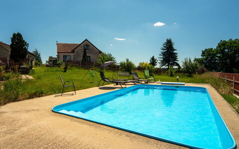 Filip: Blå, Svømmepøl, Fritid, Udvej, Stuehus, Estate, Landscaping, Backyard, Eco Hotel, Villa