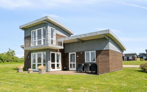 Halvor - 275M from the Sea: Tag, Hus, Hjem, Sommerhus, Dør, Sidespor, Dæk, Veranda, Planke, Hårdttræ