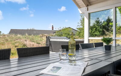 Jeldrik - 1.5Km from the Sea