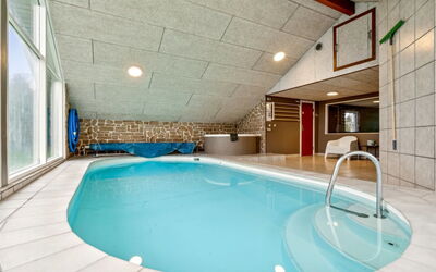 Fidelia - 400M from the Sea