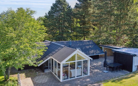 Laurens - 800M from the Sea: Tag, Hus, Hjem, Sommerhus, Sidespor, Estate, Indkørsel, Garden Bygninger, Gård, Skur
