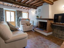 Casa Il Sogno With Private Jacuzzi In Pescia