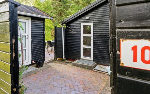 Borghild - 1Km from the Sea: Hjem, Sommerhus, Veranda, Sidespor, Stuehus, Udendørs Struktur