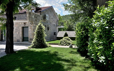 Markanovi Dvori