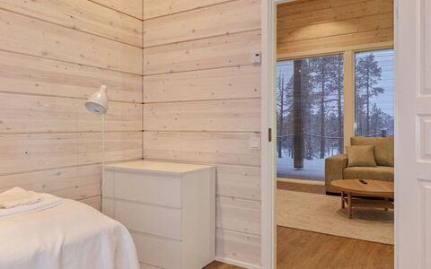 Villa Paadari: Træ, Sommerhus, Bjælkehytte, Skov, Skur, Garden Bygninger, Lærk, Woodland, Bejdse