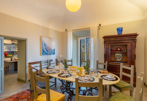 Sunset Sea View, Baratti, Populonia, Wifi, Ac: Bord, Møbel, Billedramme, Vindue, Indretning, Træ, Gul, Bygning, Stol, Ejendom