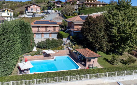 La Casa del Nonno: Svømmepøl, Boligområde, Udvej, Altan, Estate, Villa, Eco Hotel, Hacienda, Ferieby, Hotel