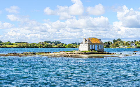 Maison Maison Ty Mad: Vand, Vandressourcer, Krop Af Vand, Vandvej, Coastal Og Oceaniske Landskabsformer, Vandløb, Sø, Hus, Bank, Hav