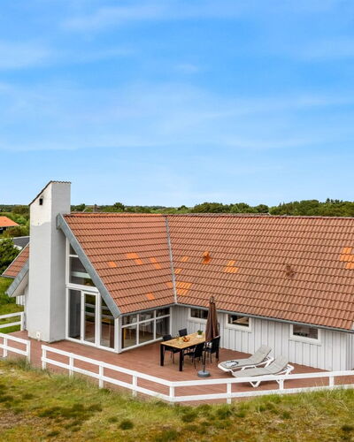 Herma - 1Km from the Sea