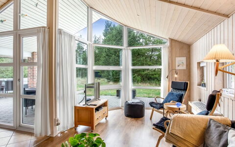 Ronna - 2.2Km from the Sea: Hus, Tag, Hjem, Sommerhus, Skur, Garden Bygninger, Sidespor, Gård, Bjælkehytte, Hytte