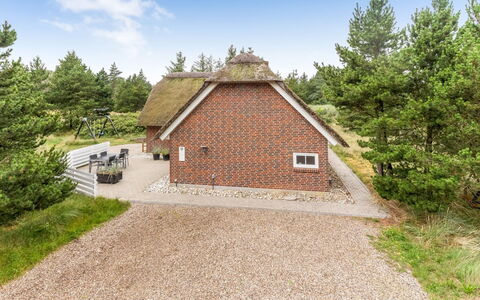 Ronna - 2.2Km from the Sea: Hus, Tag, Hjem, Sommerhus, Skur, Garden Bygninger, Sidespor, Gård, Bjælkehytte, Hytte