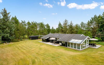 Eleni - 2.5Km from the Sea