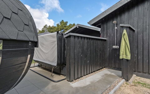 Ingobald - 1.5Km from the Sea: Tag, Hus, Hjem, Sommerhus, Dør, Sidespor, Dæk, Veranda, Planke, Hårdttræ
