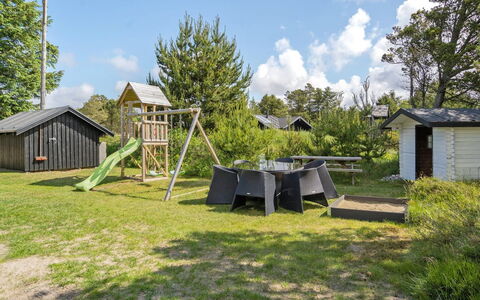 Ingobald - 1.5Km from the Sea: Tag, Hus, Hjem, Sommerhus, Dør, Sidespor, Dæk, Veranda, Planke, Hårdttræ