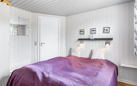 Nadia - 1.7Km from the Sea: Soveværelse, Indretning, Seng, Gulvbelægning, Loft, Etage, Sengetøj, Sengetøj, Hjem, Værelse