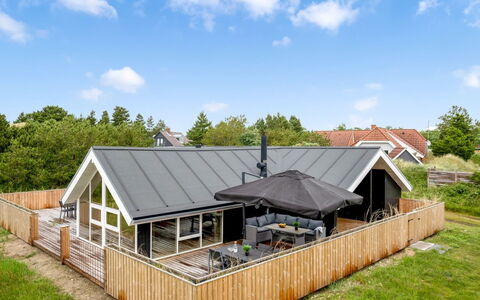 Adde - 1Km from the Sea: Tag, Hus, Boligområde, Hjem, Estate, Sommerhus, Design