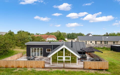 Adde - 1Km from the Sea: Hus, Hjem, Sommerhus, Estate, Gård, Stuehus, Sidespor, Garden Bygninger, Veranda