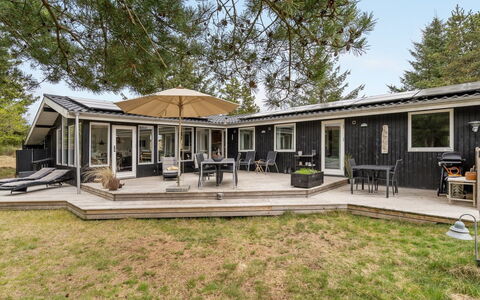 Taneli - 2.2Km from the Sea: Tag, Hus, Boligområde, Hjem, Estate, Sommerhus, Design
