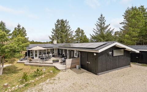 Taneli - 2.2Km from the Sea: Tag, Hus, Boligområde, Hjem, Estate, Sommerhus, Design