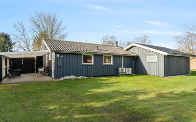 Juste - 1.7Km from the Sea