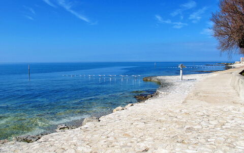 Claudia: Blå, Krop Af Vand, Vand, Kyst, Coastal Og Oceaniske Landskabsformer, Hav, Strand, Kyst, Ocean
