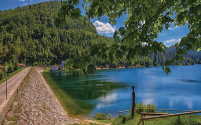 Ravno