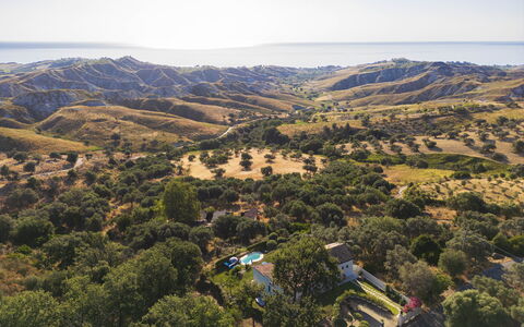 Villa Acquaro, Santa Caterina Dello Ionio, Pool, A: Landskab, Landdistrikt, Estate, Chaparral, Luftfotografering, Bjerglandsby