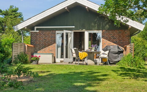 Uschi - 86M from the Sea: Bjergrige Landskabsformer, Bjerg, Bakke, Bjergkæde, Hill Station, Menneskelig Bosættelse, Urban Design, Alps, Dal, Topmøde
