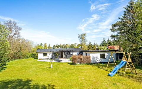 Annastasia - 400M from the Sea: Bjergrige Landskabsformer, Bjerg, Bakke, Bjergkæde, Hill Station, Menneskelig Bosættelse, Urban Design, Alps, Dal, Topmøde
