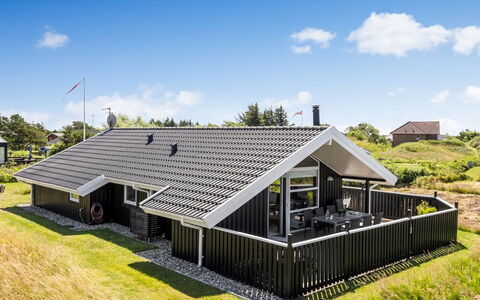 Hariet - 300M from the Sea: Tækning, Sommerhus, Hus, Tag, Hjem, Stuehus, Hytte, Estate, Landsby