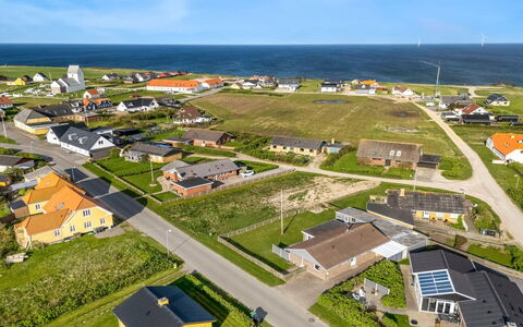Mads - 400M from the Sea: Boligområde, Fugleperspektiv, Landskab, Luftfotografering, Kvarter, Hus, Forstad, Tag, Land Lot, Hjem