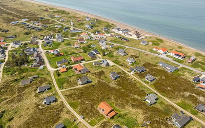 Hughe - 200M from the Sea