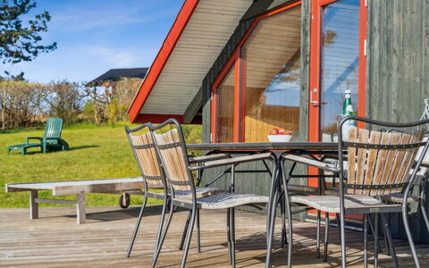 Asel - 25M from the Sea: Køkken, Countertop, Køkken Apparat, Gulvbelægning, Cabinetry, Indretning, Større Bandage, Etage, Hjem, Møbel