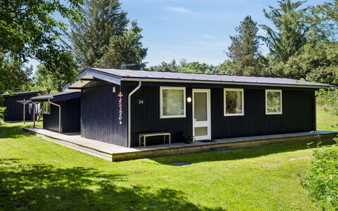 Aleta - 600M from the Sea: Svømmepøl, Ferieby