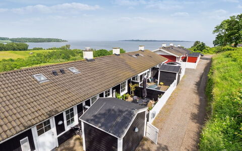 Isbiorn - 300M from the Sea: Græs, Græs-, Landskab, Økoregion, Almindeligt, Plantesamfund, Land Lot, Udendørs Møbler, Prærie, Shrubland