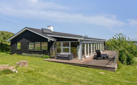 Selke - 300M from the Sea: Hus, Hjem, Tag, Sommerhus, Estate, Landscaping, Garden Bygninger, Sidespor, Stuehus