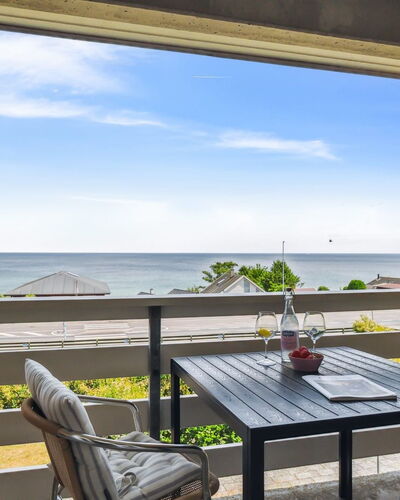 Feodora - 100M from the Sea