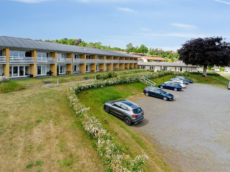 Feodora - 100M from the Sea