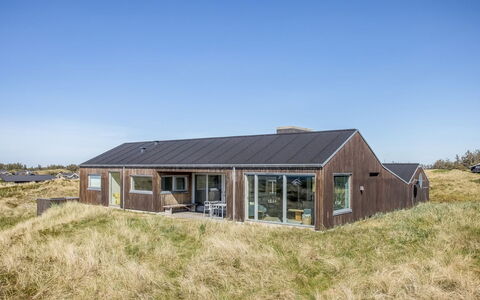 Carit - 450M from the Sea: Græs, Grøn, Hus, Sommerhus, Græs-, Landdistrikt, Økoregion, Landskab, Land Lot, Busk