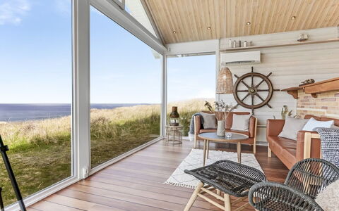 Aster - 150M from the Sea: Græs, Græs-, Land Lot, Sommerhus, Landdistrikt, Eng, Garden Bygninger, Have, Skur
