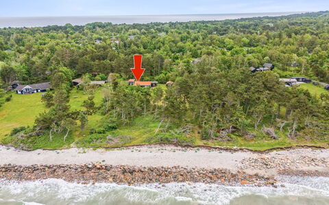Aimy - 50M from the Sea: Bjergrige Landskabsformer, Bjerg, Bakke, Bjergkæde, Hill Station, Menneskelig Bosættelse, Urban Design, Alps, Dal, Topmøde