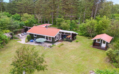 Aimy - 50M from the Sea