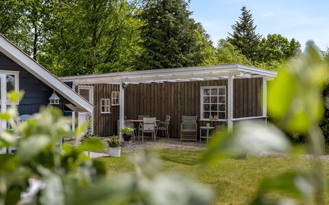 Fenna - 30Km from the Sea