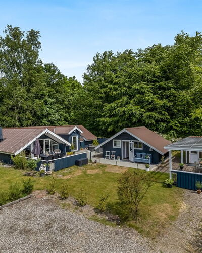 Fenna - 30Km from the Sea